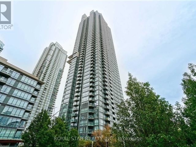 West One - CityPlace - 806 11 Brunel Court - photo 1