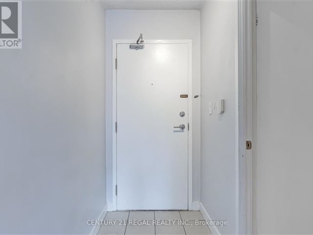 West One - CityPlace - 216 11 Brunel Court - photo 3