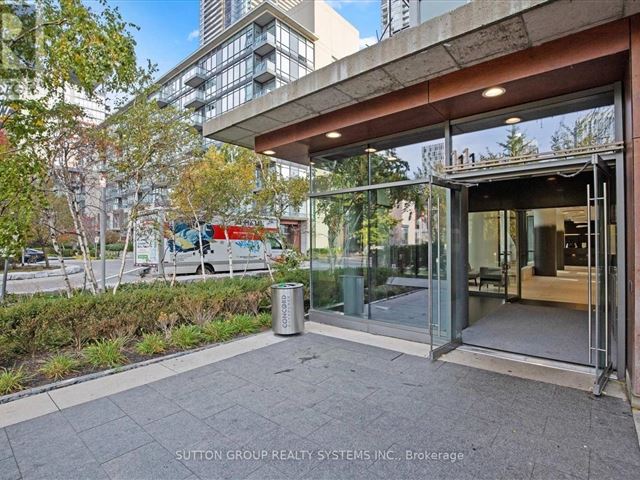 West One - CityPlace - 1008 11 Brunel Court - photo 2