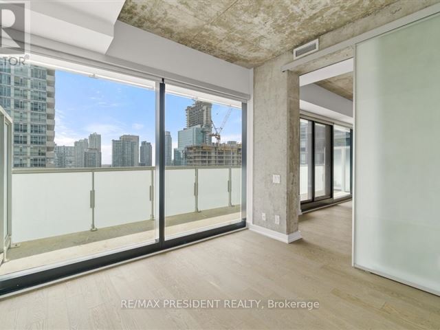 King Charlotte Condos - 2901 11 Charlotte Street - photo 1