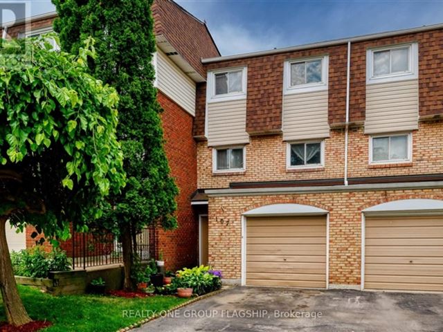 11 Harrisford Condos - 107 11 Harrisford Street - photo 2