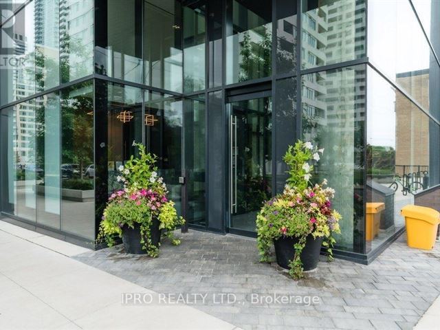 Distinction Condos - 1205 11 Lillian Street - photo 2