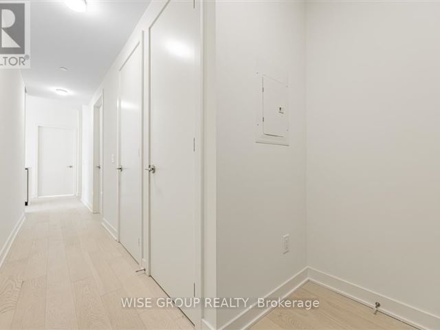 11 Yorkville - 1810 11 Yorkville Avenue - photo 2