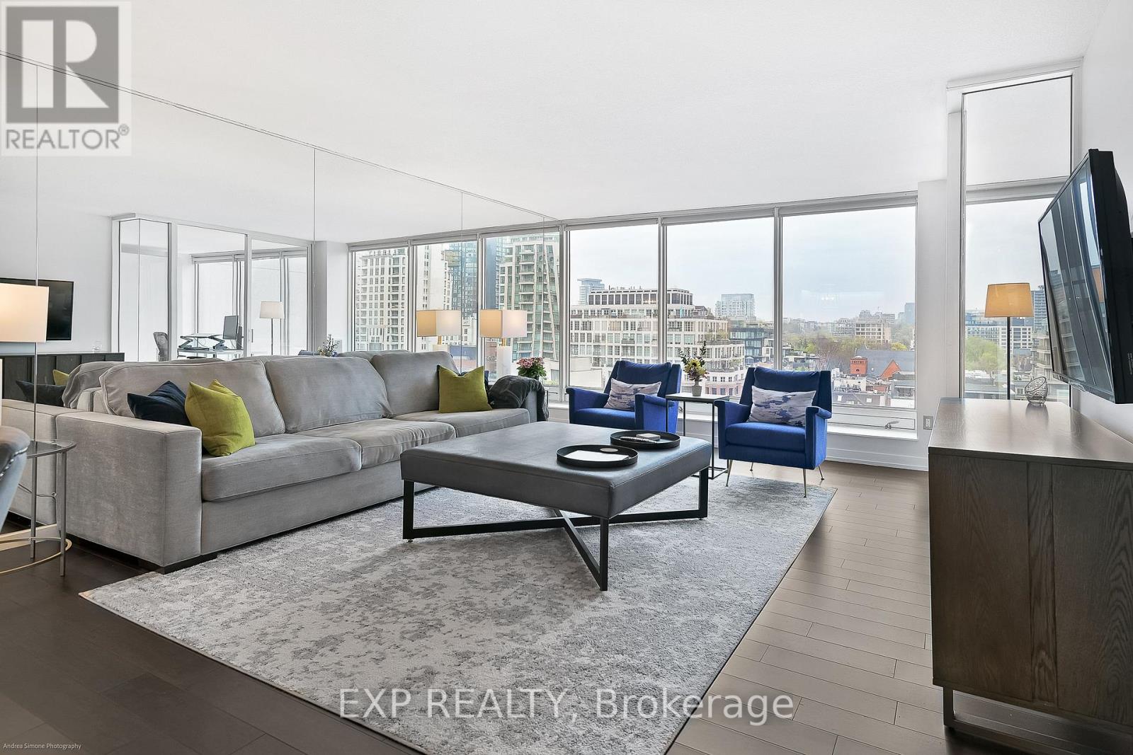 110 Bloor Street West, Unit 803, Toronto — For rent @ $3,700 ...