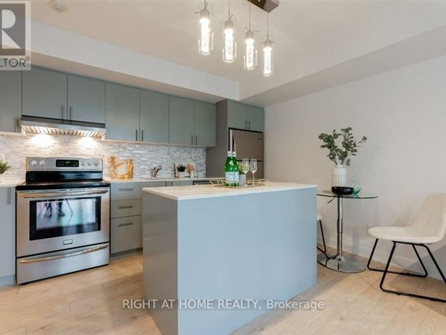 X Condos - 1501 110 Charles Street East - photo 2