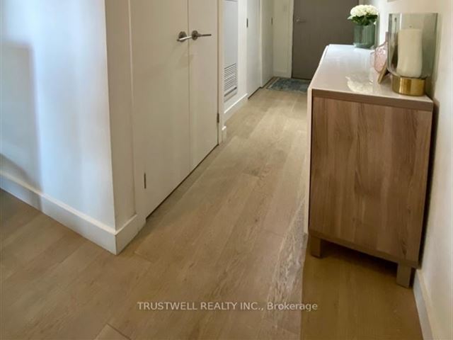 OneEleven Condos - 514 111 Bathurst Street - photo 2