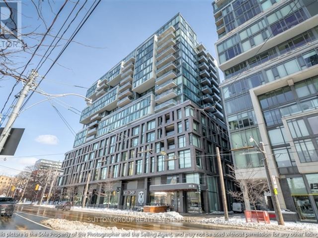 OneEleven Condos - 523 111 Bathurst Street - photo 2