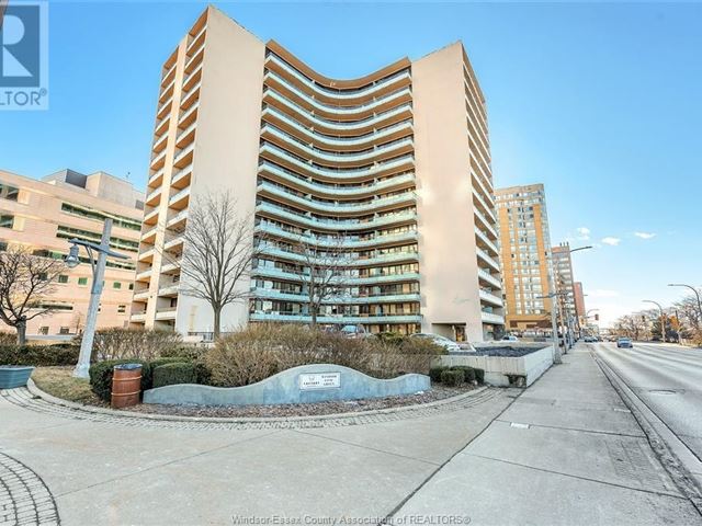 Le Goyeau Condominiums - 211 111 Riverside Drive East - photo 1