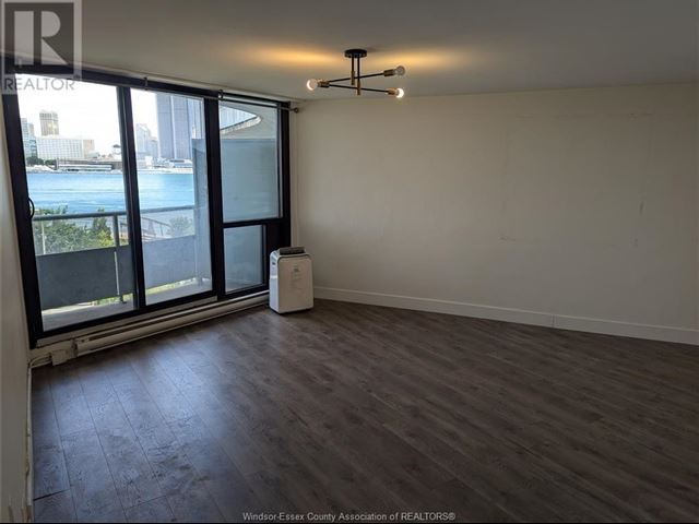 Le Goyeau Condominiums - 505 111 Riverside Drive East - photo 1