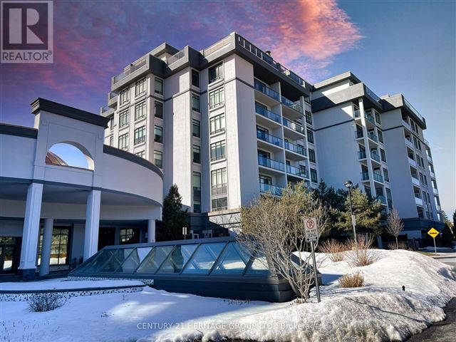 Silverwoods Condominium - 609 11121 Yonge Street - photo 1