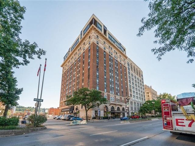 The Residences of Royal Connaught -  112 King Street East - photo 3