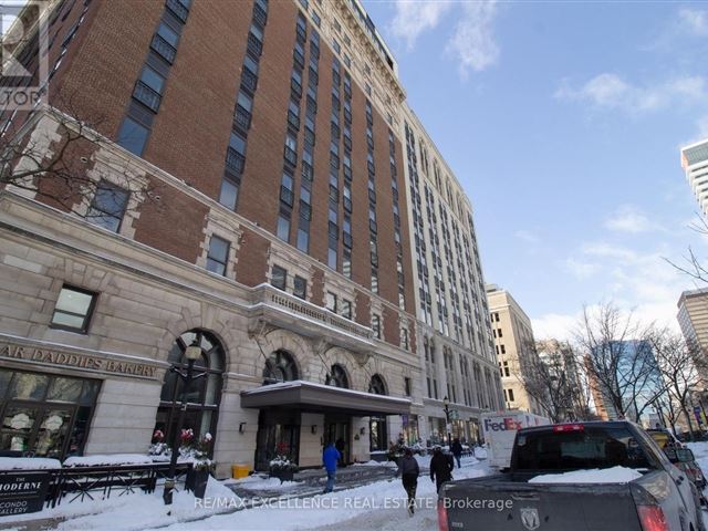 The Residences of Royal Connaught - 911 112 King Street East - photo 2