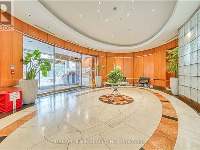 Elev’n Residences - 1402 1121 Bay Street - photo 3