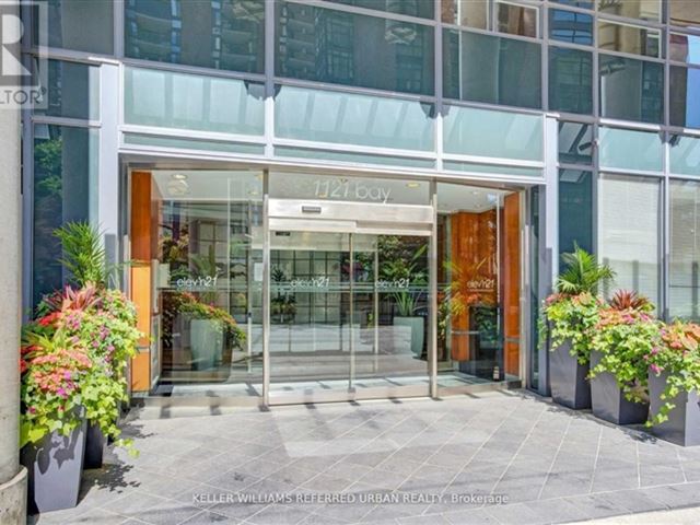 Elev’n Residences - 1504 1121 Bay Street - photo 2