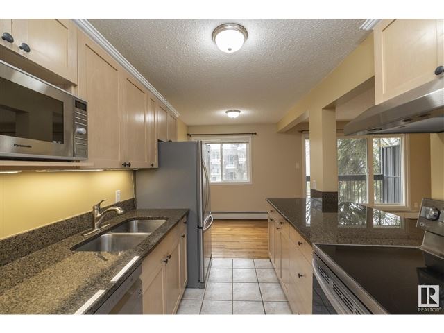 11217 103 AVE NW - 211 11217 103 Avenue Northwest - photo 3