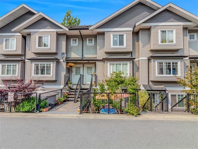 Fraserview Terrace - 30 11255 132 Street - photo 1