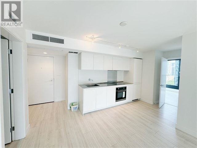 Addition Living - 1302 1133 Hornby Street - photo 2