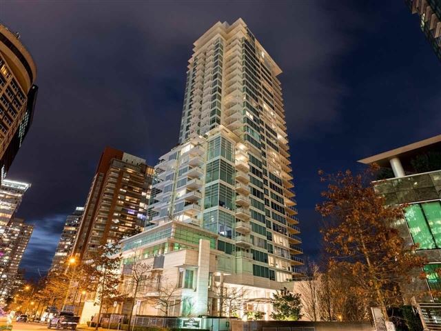 Two Harbour Green - 902 1139 Cordova Street West - photo 1