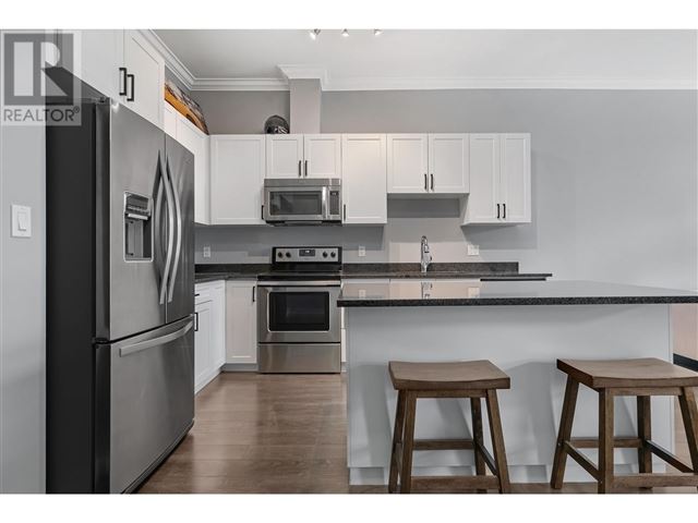 11580 223 ST - 403 11580 223 Street - photo 2