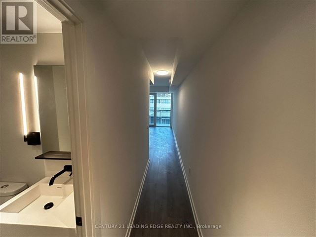 Line 5 South Condos - 311 117 Broadway Avenue - photo 3