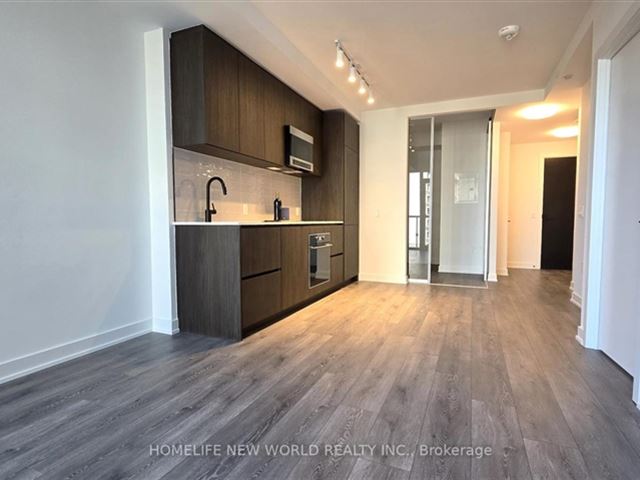 Line 5 South Condos - 811 117 Broadway Avenue - photo 1