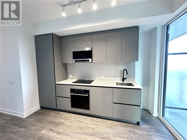 Line 5 South Condos - 1412 117 Broadway Avenue - photo 3