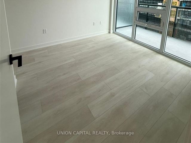 Line 5 South Condos - 1305 117 Broadway Avenue - photo 3