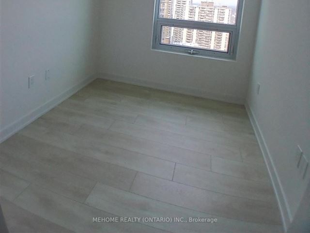 Line 5 South Condos - 2309n 117 Broadway Avenue - photo 3