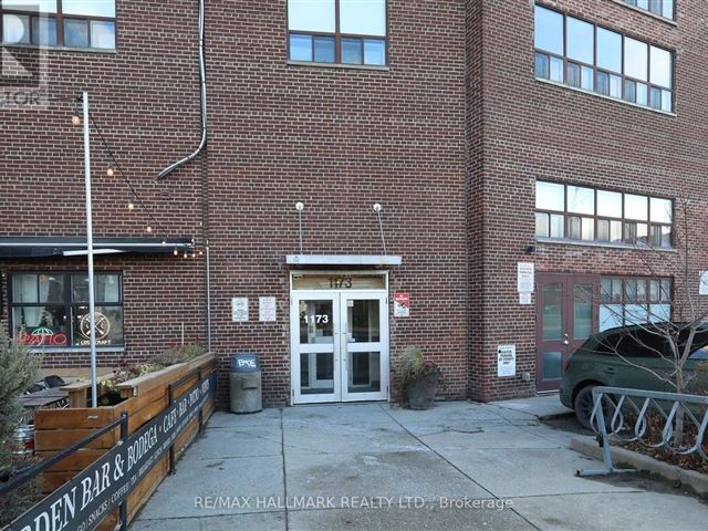 I-Zone Live Worklofts - 235 326 Carlaw Avenue - photo 2