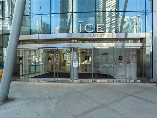 Ice Condos | Ice Condos II - 2902 12 York Street - photo 3
