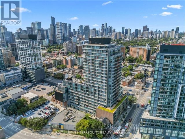 East United Condos - 1808 120 Parliament Street - photo 2