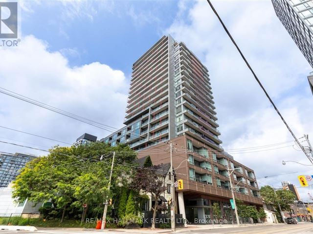 East United Condos - 1009 120 Parliament Street - photo 1