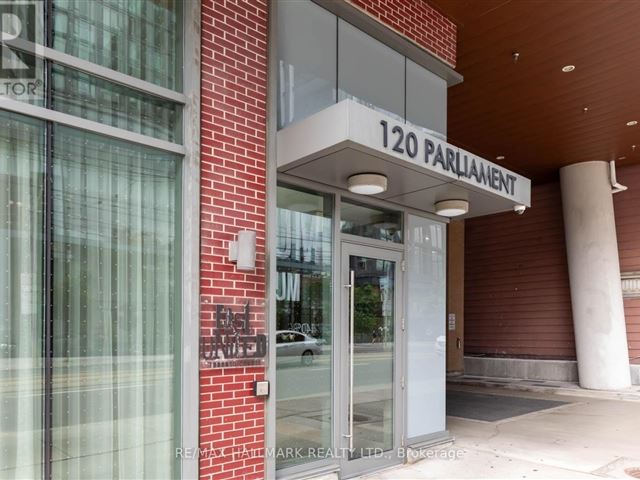 East United Condos - 1009 120 Parliament Street - photo 2