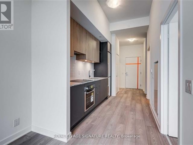 East United Condos - 1510 120 Parliament Street - photo 1