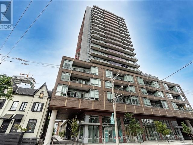 East United Condos - 2107 120 Parliament Street - photo 1