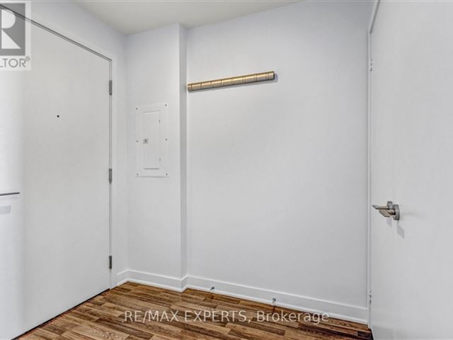 East United Condos - 1608 120 Parliament Street - photo 3