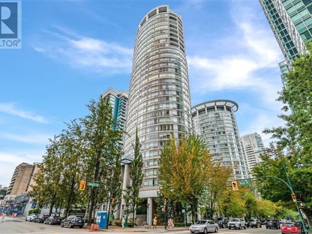 The Palisades East Tower - 902 1200 Alberni Street - photo 2