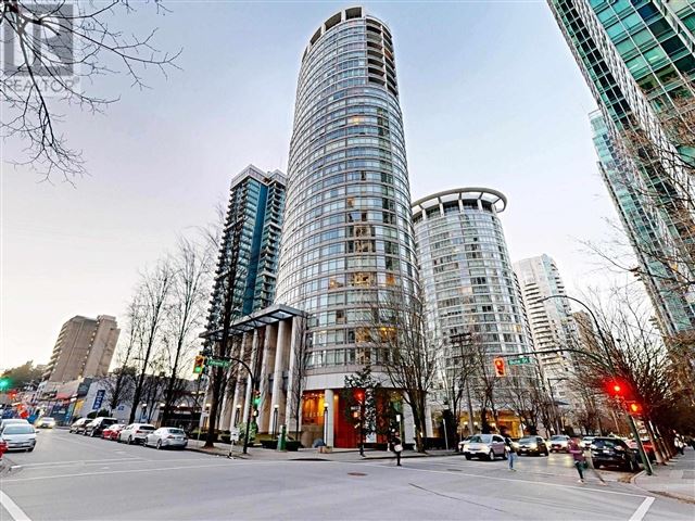 The Palisades East Tower - 3003 1200 Alberni Street - photo 1