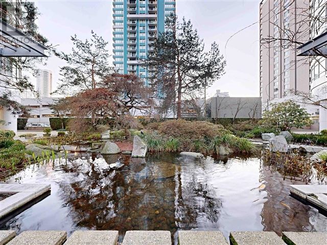 The Palisades East Tower - 3003 1200 Alberni Street - photo 2