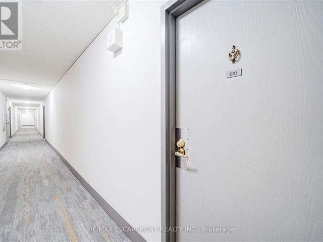 The Bayshore Condominiums - 1103 1210 Radom Street - photo 2