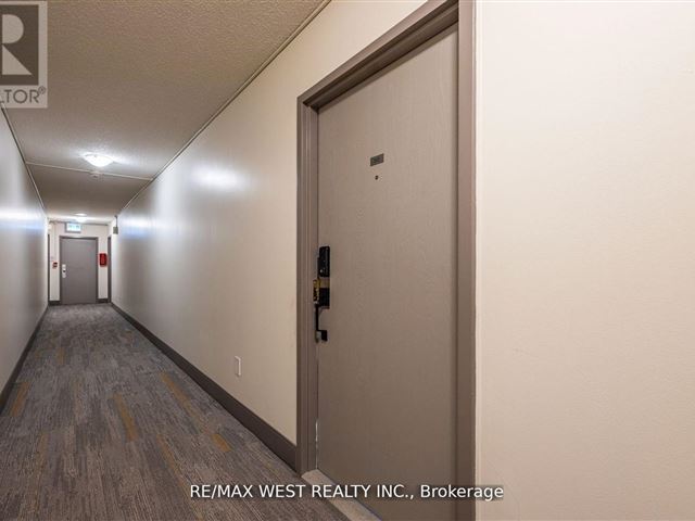 The Bayshore Condominiums - 910 1210 Radom Street - photo 2