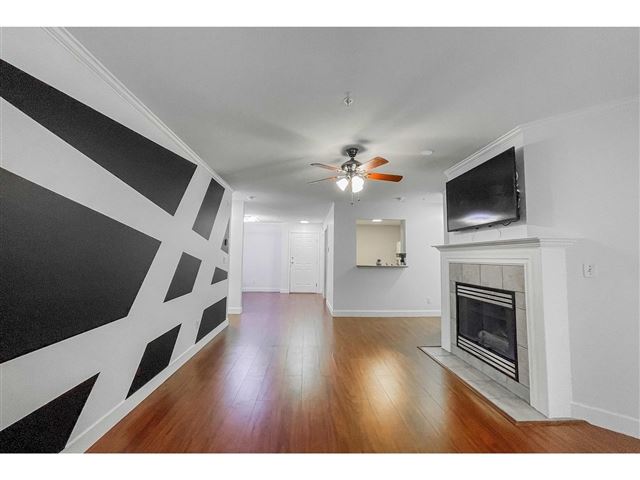 Strawberry Hill Estates - 313 12155 75a Avenue - photo 1