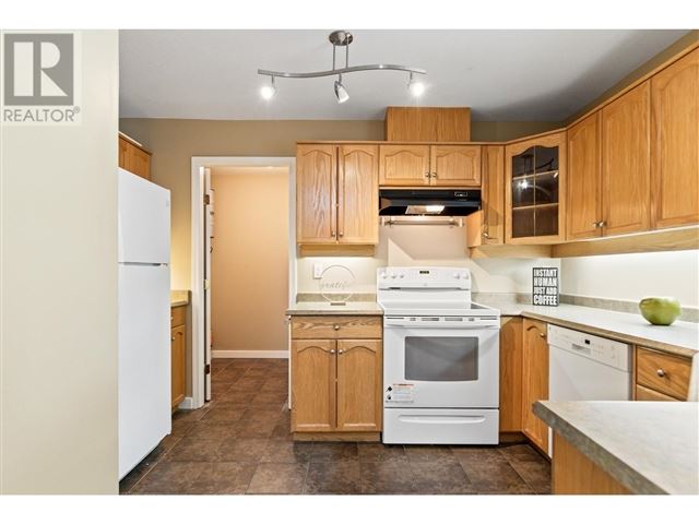 12464 191b ST - 301 12464 191b Street - photo 3