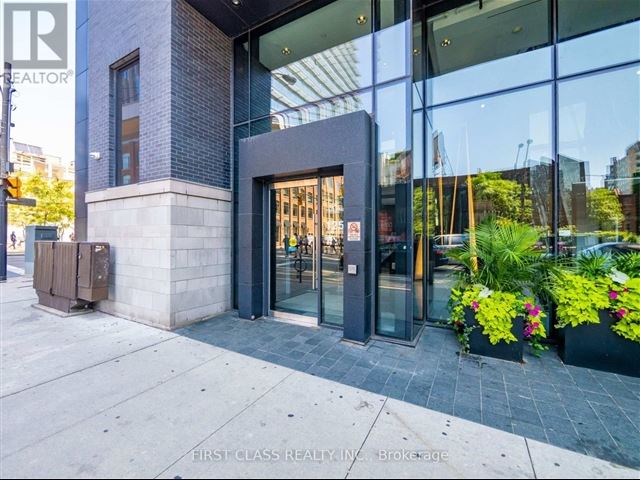 Tableau Condominiums - 1305 125 Peter Street - photo 2