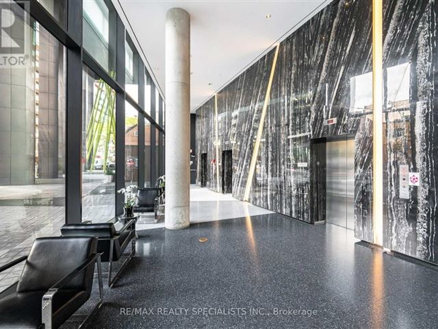 Tableau Condominiums - 3012 125 Peter Street - photo 2