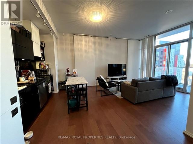 Tableau Condominiums - ph3608 125 Peter Street - photo 2