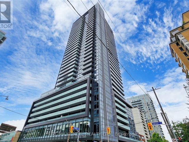 The Eglinton - 1411 125 Redpath Avenue - photo 2