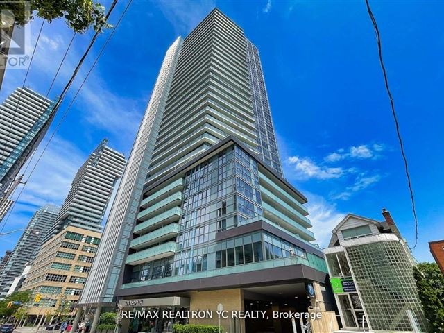 The Eglinton - 808 125 Redpath Avenue - photo 1