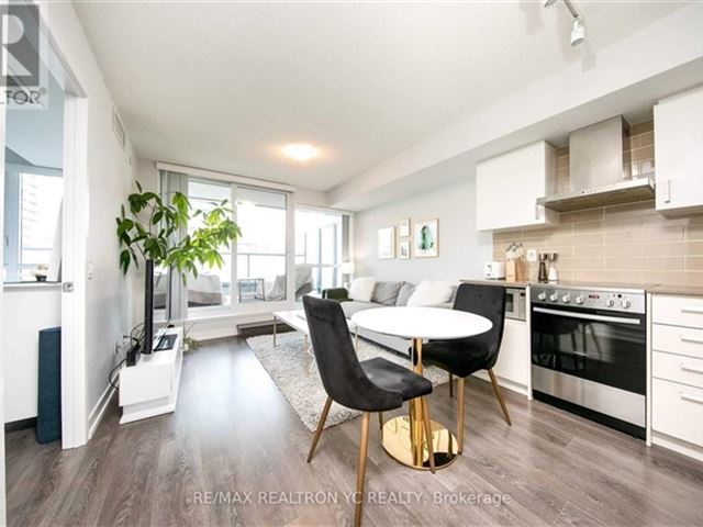 The Eglinton - 807 125 Redpath Avenue - photo 1