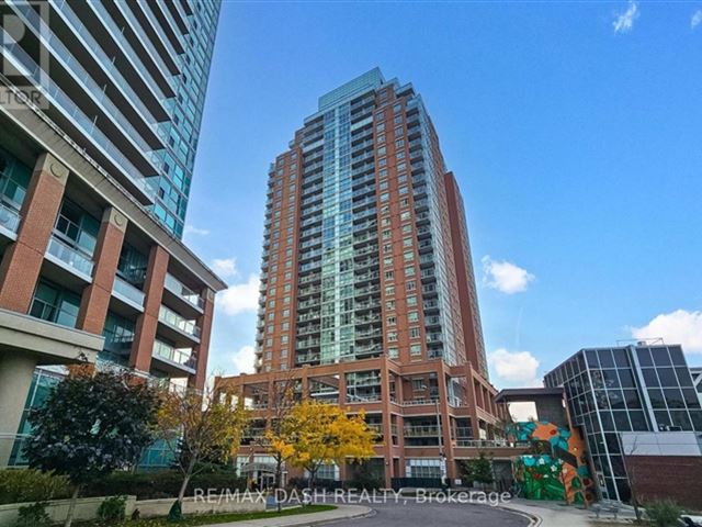 The Tower at King West - 2207 125 Western Battery Road - photo 1